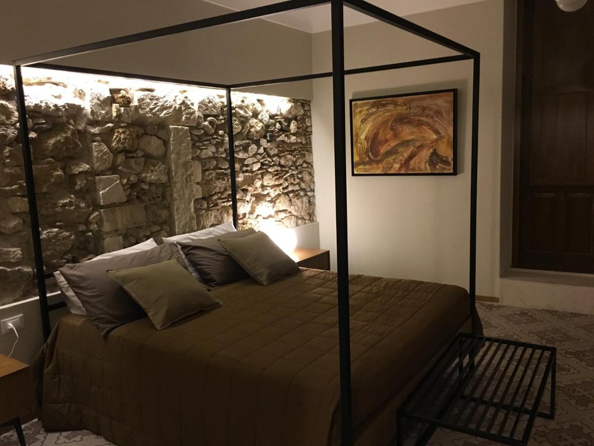 Il Fuoco Di Archimede - Ortigia Appartement Syracuse Buitenkant foto