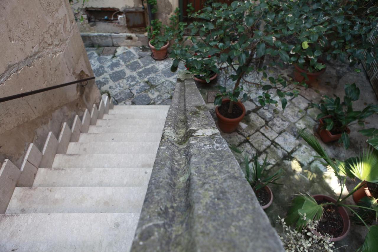 Il Fuoco Di Archimede - Ortigia Appartement Syracuse Buitenkant foto