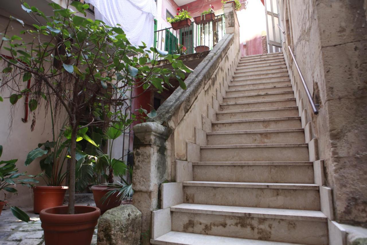Il Fuoco Di Archimede - Ortigia Appartement Syracuse Buitenkant foto